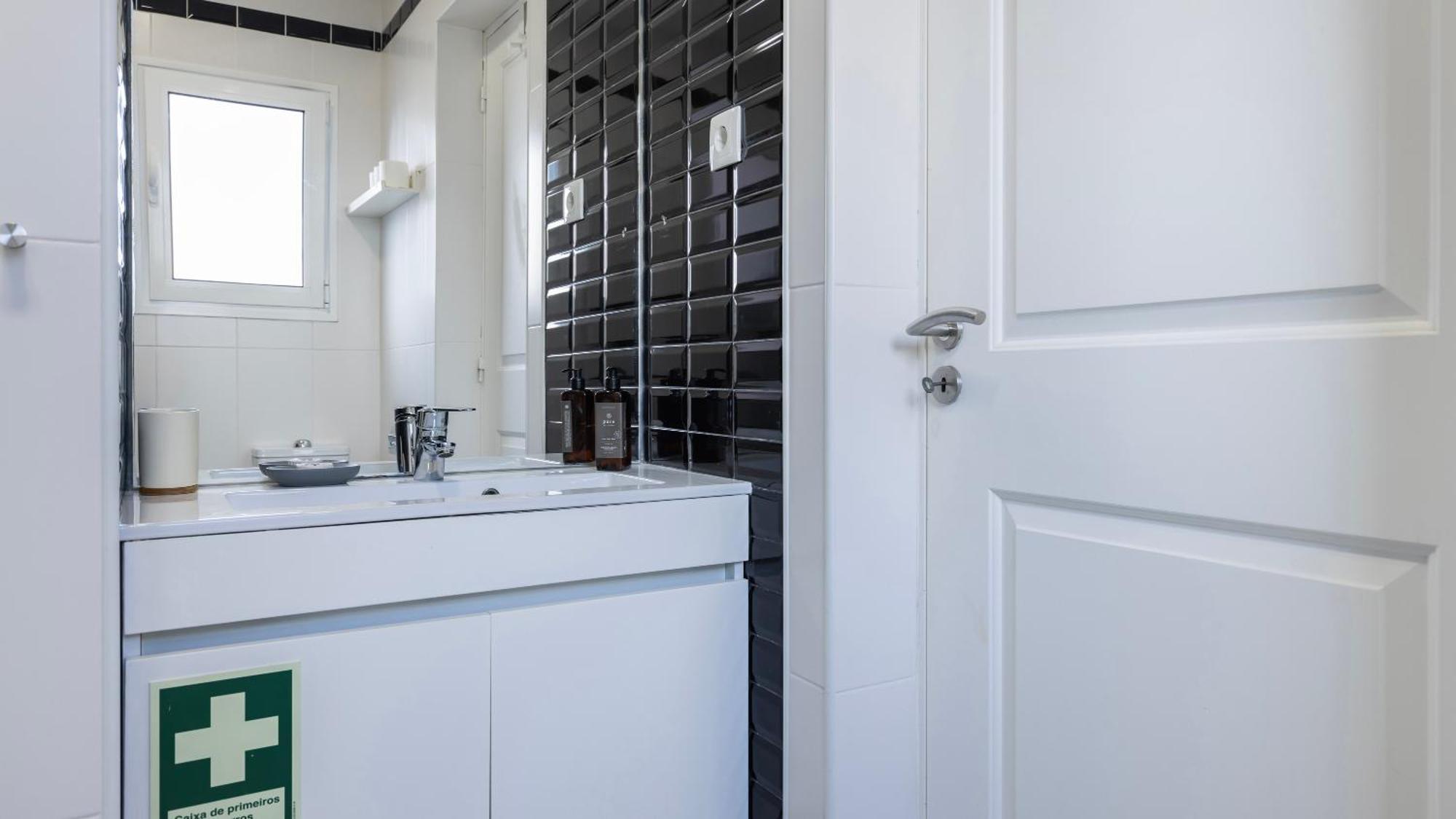 Comfort & Bright Apartment By Lovelystay Lisboa Exterior foto